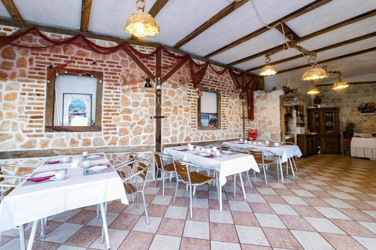 Mb Bed&Breakfast Pag Town Dış mekan fotoğraf